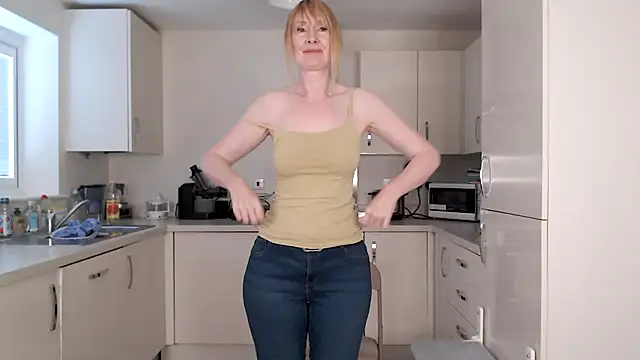 British Goddess Anna online show from 07/19/26, 08:07