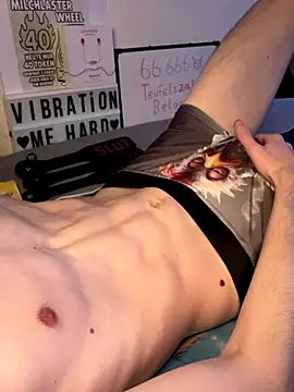 Snapshot of secret_dream415 chatting on 11/07/25, 07:47 secret dream415 online show from 11/07/25, 07:47