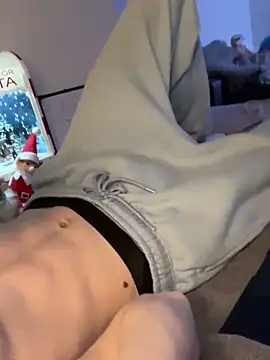 Snapshot of secret_dream415 chatting on 11/21/25, 07:56 secret dream415 online show from 11/21/25, 07:56