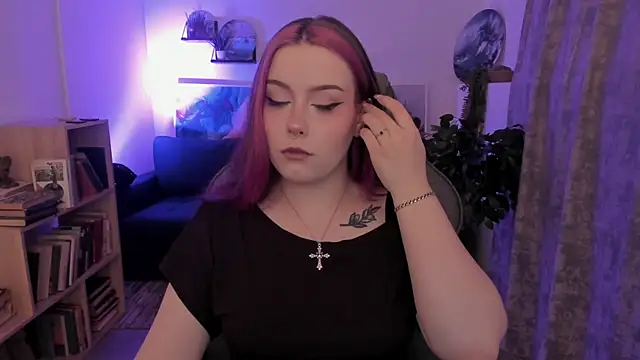 CoralineKeyns online show from 07/28/26, 05:25