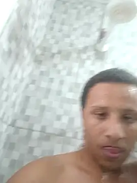 Nicolaskribeiro online show from 07/25/26, 05:43