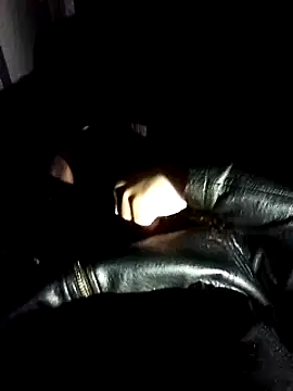 Cameron puppy online show from 01/18/25, 02:58