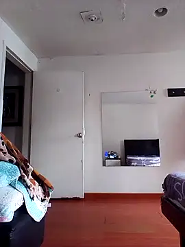 Cameron puppy online show from 09/19/25, 07:25