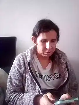 Cameron puppy online show from 09/24/25, 06:44