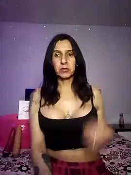 Cameron puppy online show from 10/22/25, 06:35