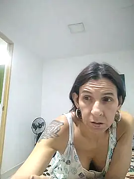 Cameron puppy online show from 06/08/26, 01:28