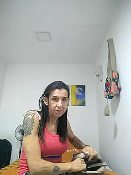 Cameron puppy online show from 07/04/26, 01:56