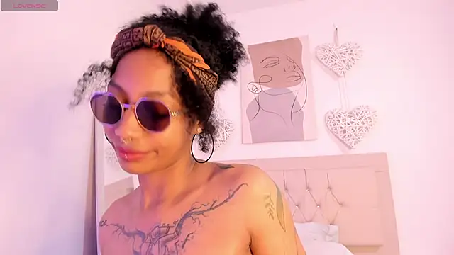 daiana curly online show from 01/09/25, 12:52