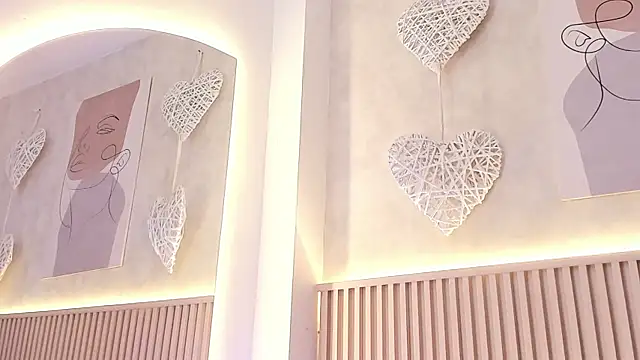 Snapshot of daiana_curly chatting on 11/22/25, 07:46 daiana curly online show from 11/22/25, 07:46