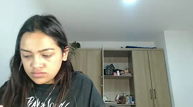 fairylatin222 online show from 01/22/25, 10:07