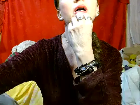 hottieperla online show from 07/19/26, 03:38