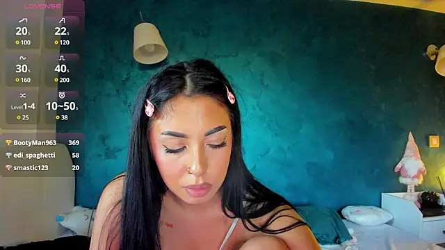 Awesome Jolie online show from 12/21/24, 06:34