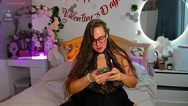 AurorHarris online show from 02/11/25, 12:48