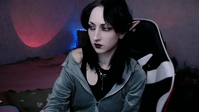 Snapshot of Rory_Pink chatting on 03/18/26, 11:57 Rory Pink online show from 03/18/26, 11:57
