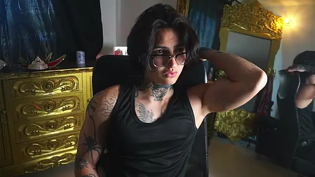 Snapshot of dantecoppolaa_ chatting on 01/30/25, 03:40 dantecoppolaa online show from 01/30/25, 03:40