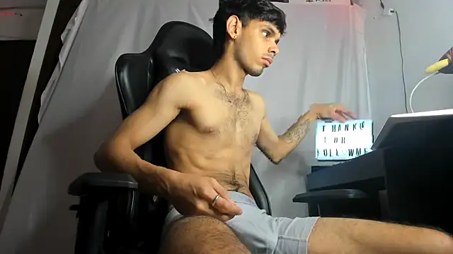 Snapshot of BanMeel01 chatting on 10/17/25, 01:53 BanMeel01 online show from 10/17/25, 01:53