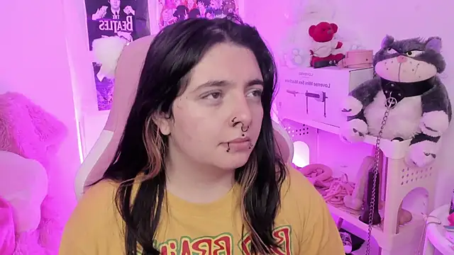 Sachi Meow online show from 12/14/25, 11:48