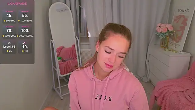 LovelyJessie online show from 10/03/25, 01:30