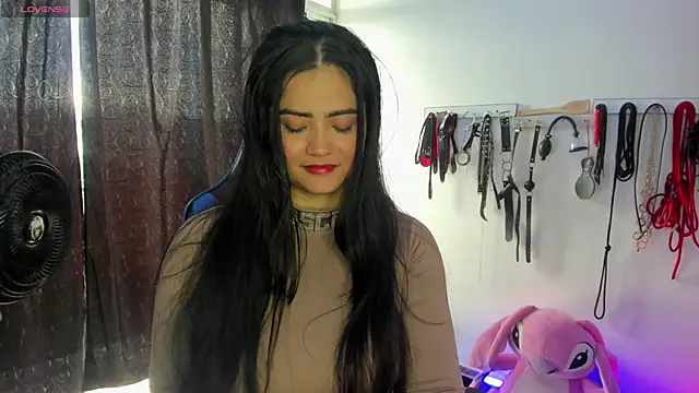 Snapshot of scarlet-kennedy98 chatting on 01/06/25, 07:24 scarlet-kennedy98 online show from 01/06/25, 07:24