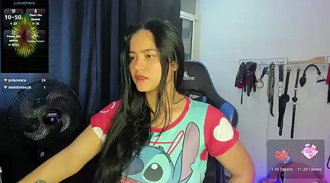 Snapshot of scarlet-kennedy98 chatting on 01/09/25, 12:57 scarlet-kennedy98 online show from 01/09/25, 12:57