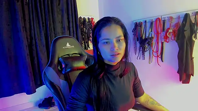 Snapshot of scarlet-kennedy98 chatting on 09/09/25, 07:57 scarlet-kennedy98 online show from 09/09/25, 07:57