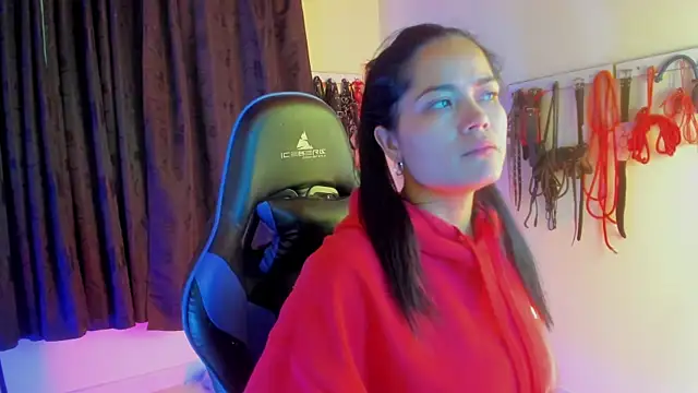 Snapshot of scarlet-kennedy98 chatting on 10/11/25, 07:56 scarlet-kennedy98 online show from 10/11/25, 07:56