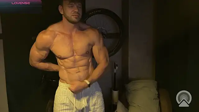 ericeric507 online show from 09/13/25, 05:24