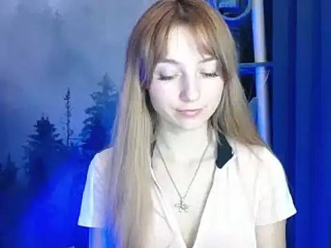 LuciaYoung online show from 01/07/25, 10:19