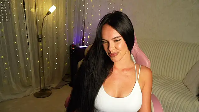 Snapshot of Dilara054 chatting on 09/29/25, 09:30 Dilara054 online show from 09/29/25, 09:30