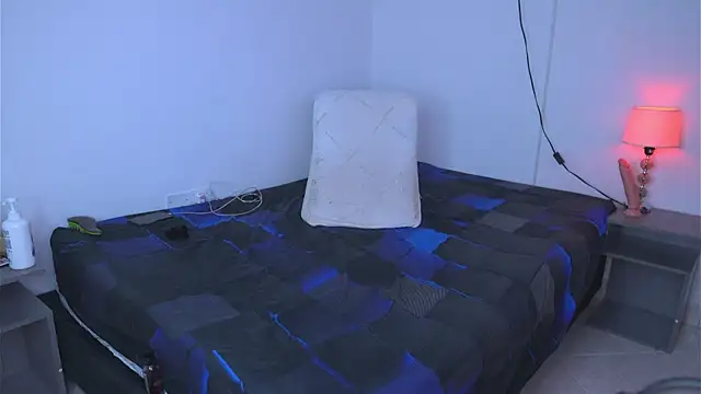 argiee taylorxs2 online show from 09/14/25, 01:16