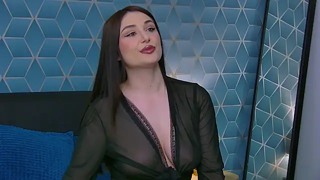 KassieWeins online show from 06/14/26, 06:54