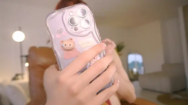 Snapshot of Ms_Sammy chatting on 10/27/25, 11:14 Ms Sammy online show from 10/27/25, 11:14