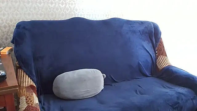 franceska blue online show from 10/24/25, 09:17