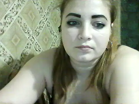 Elizabeth Meow online show from 02/15/25, 06:33