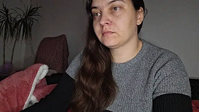 Cyndee Winter online show from 11/18/25, 04:44