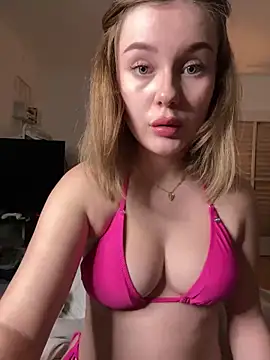 MaribelRiver online show from 01/17/25, 08:00