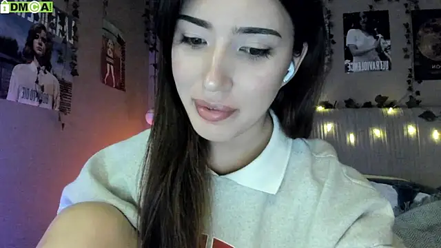 Snapshot of Anisawithlove chatting on 10/12/25, 06:01 Anisawithlove online show from 10/12/25, 06:01