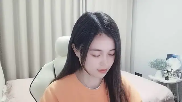 Wofeifei-baby online show from 12/18/24, 03:22