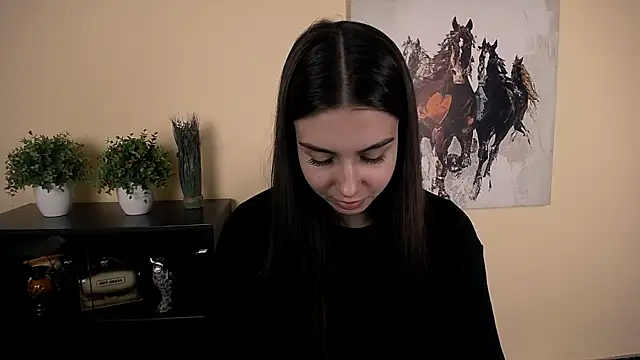 Snapshot of Lili_magic chatting on 11/24/25, 01:00 Lili magic online show from 11/24/25, 01:00