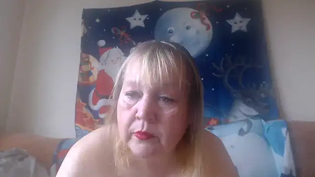 Snapshot of Blasflittchen chatting on 12/13/24, 11:34 Blasflittchen online show from 12/13/24, 11:34