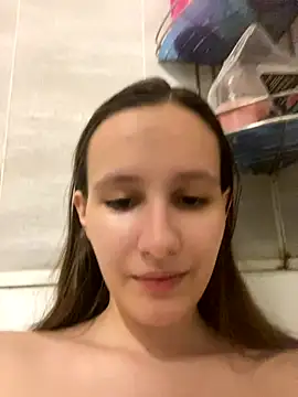 babywaifu online show from 11/02/25, 10:12