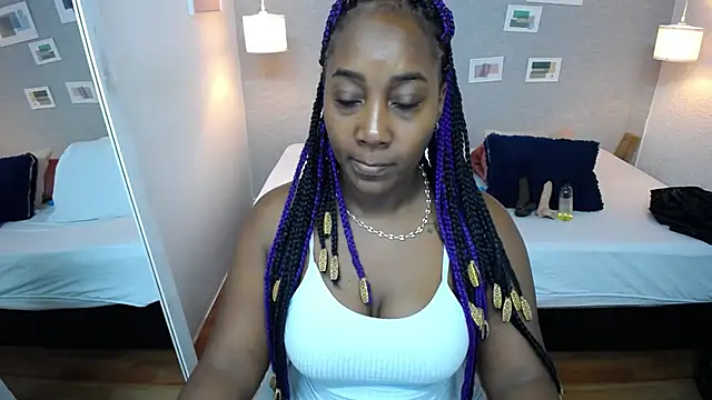 Snapshot of kiara_evanss chatting on 01/05/25, 12:53 kiara evanss online show from 01/05/25, 12:53
