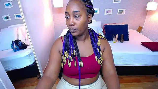 Snapshot of kiara_evanss chatting on 01/06/25, 01:52 kiara evanss online show from 01/06/25, 01:52