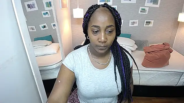 Snapshot of kiara_evanss chatting on 01/24/25, 07:39 kiara evanss online show from 01/24/25, 07:39