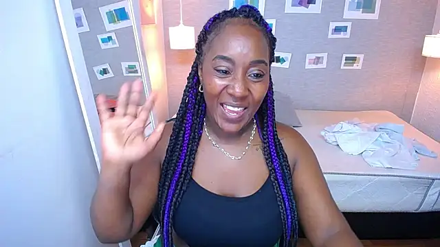 Snapshot of kiara_evanss chatting on 02/07/25, 08:20 kiara evanss online show from 02/07/25, 08:20