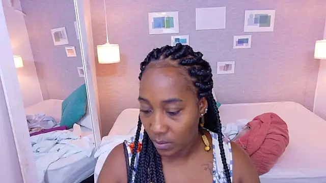 kiara evanss online show from 09/20/25, 02:45