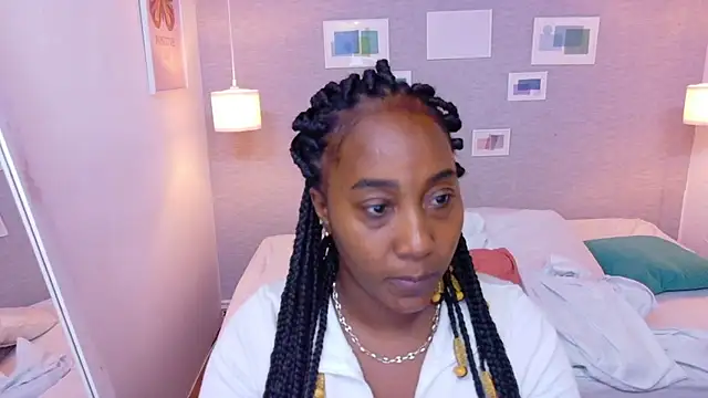 kiara evanss online show from 09/24/25, 03:10