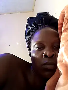 Snapshot of pretty_amaal chatting on 01/05/25, 06:24 pretty amaal online show from 01/05/25, 06:24