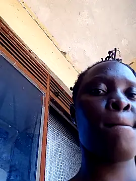 Snapshot of pretty_amaal chatting on 02/12/25, 11:18 pretty amaal online show from 02/12/25, 11:18