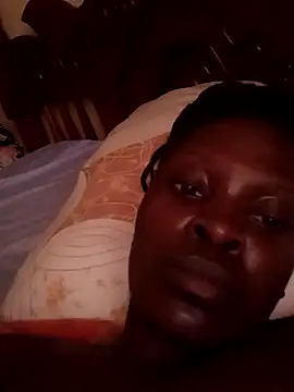 Snapshot of pretty_amaal chatting on 02/16/25, 10:54 pretty amaal online show from 02/16/25, 10:54